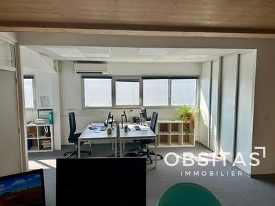 Bureau - 195 m² - 4 pièces