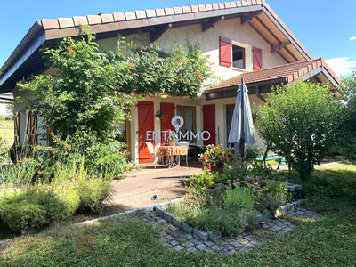 Maison - 162 m² - 6 pièces