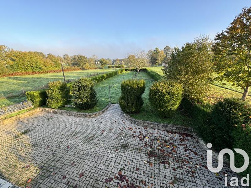 Maison - 195 m² - 10 pièces