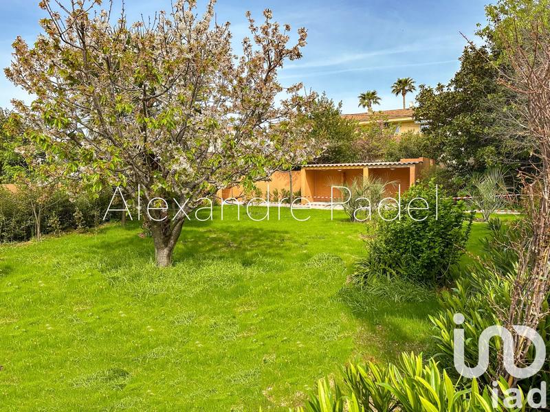 Appartement - 93 m² - 5 pièces