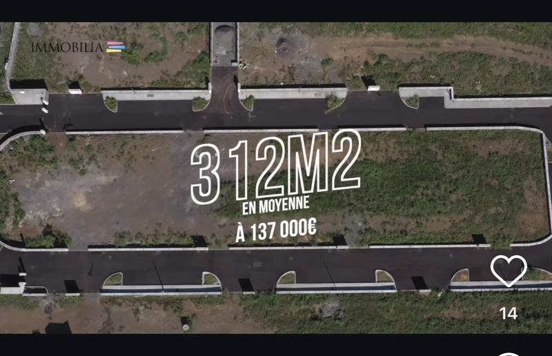 Terrain de lotissements - 312 m²