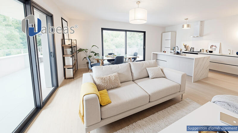 Appartement - 99 m² - 4 pièces