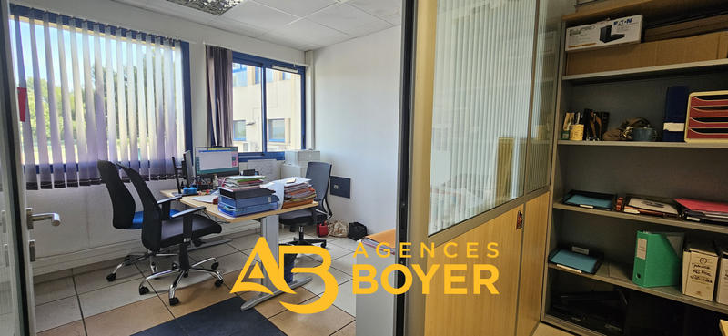 Local commercial - 177 m²