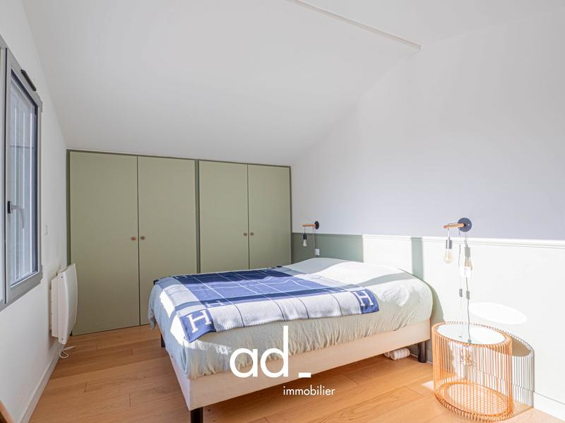 Maison contemporaine - 180 m² - 6 pièces