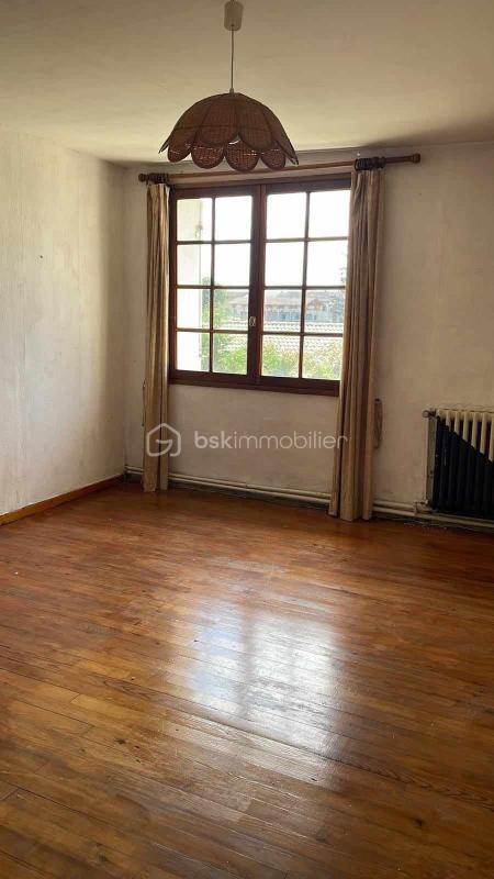 Maison ancienne - 231 m² - 7 pièces