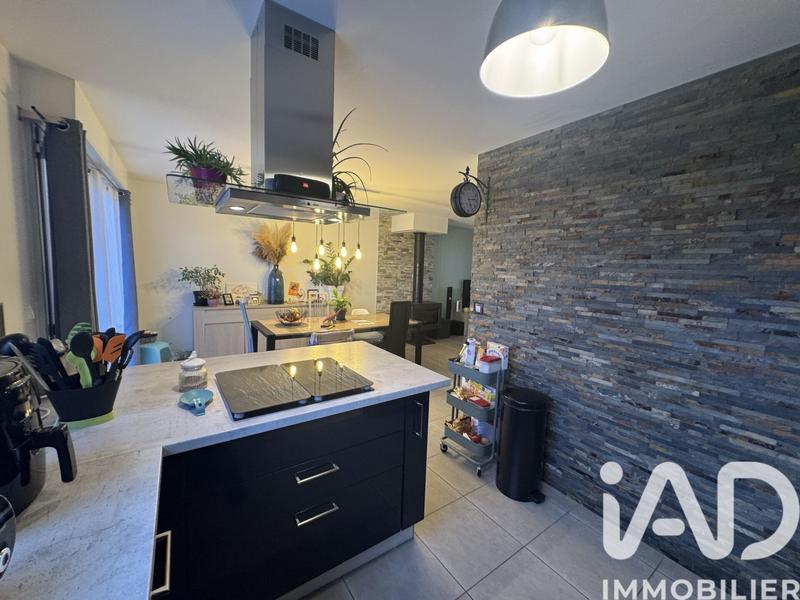 Maison - 89 m² - 5 pièces