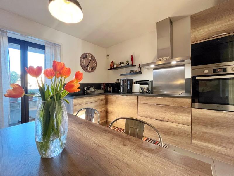 Appartement - 81 m² - 3 pièces