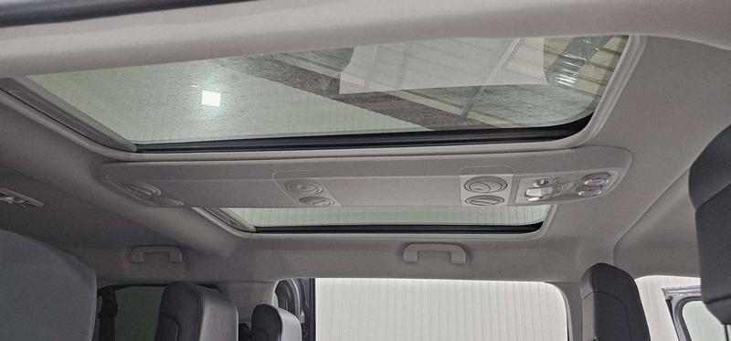 Peugeot Traveller m BlueHDi 180ch s&amp;S Eat8 Business Pack