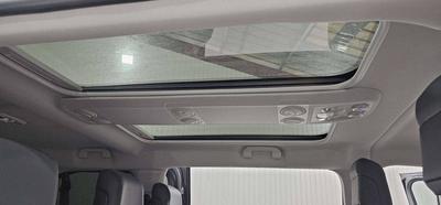 Peugeot Traveller m BlueHDi 180ch s&amp;S Eat8 Business Pack