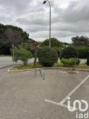 Parking - 15 m²
