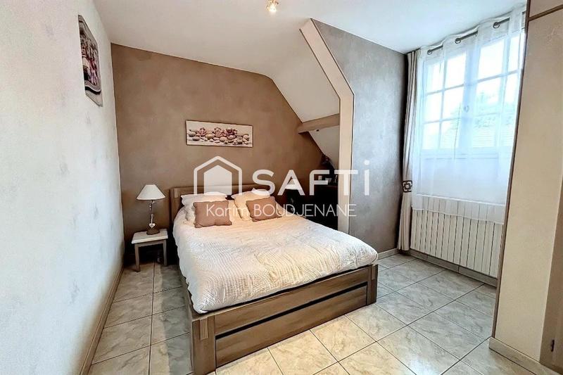 Maison - 102 m² - 5 pièces