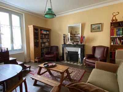 Maison de ville - 205 m² - 6 pièces