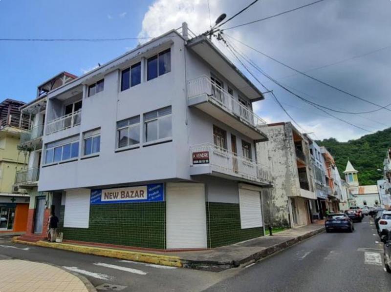 Immeuble - 301 m² - 8 pièces