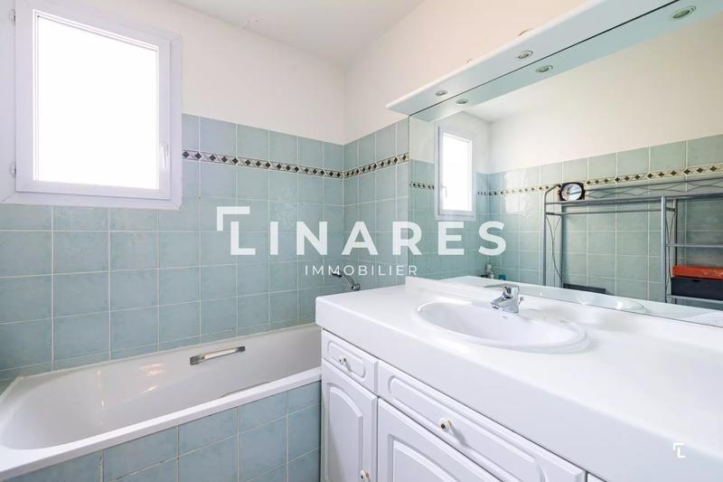 Appartement - 96 m² - 4 pièces