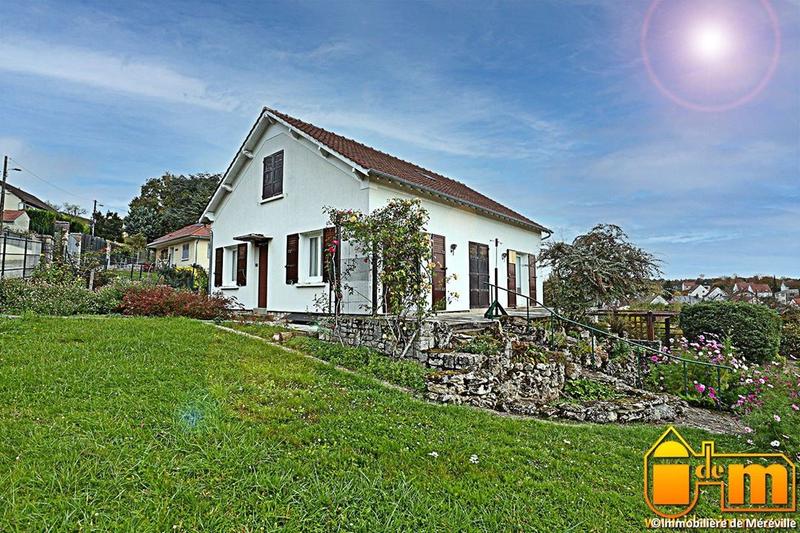 Maison traditionnelle - 127 m² - 5 pièces