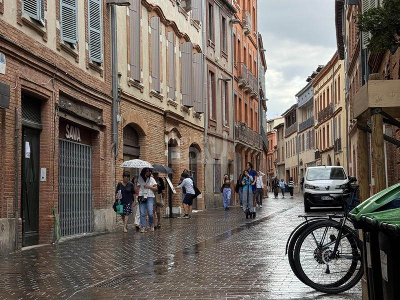 Parking / Garage - 11 m²