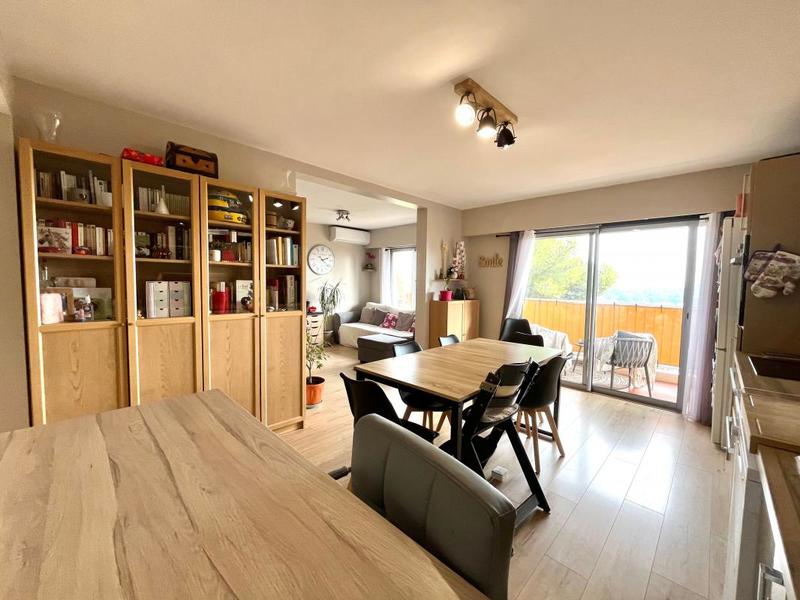 Appartement - 73 m² - 4 pièces