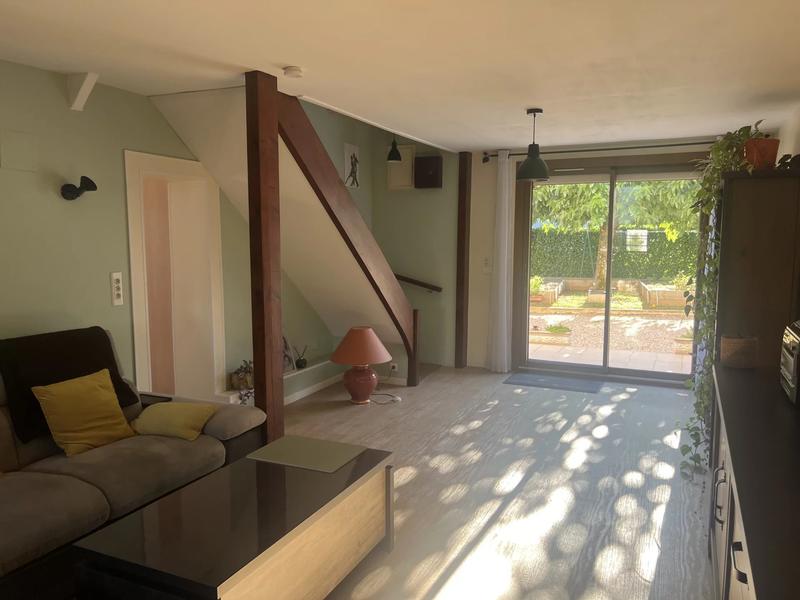 Maison - 150 m² - 7 pièces