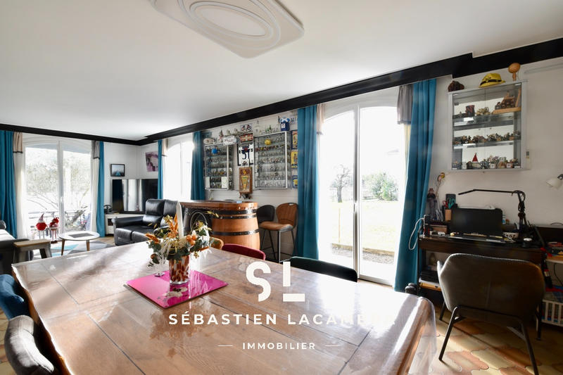 Maison - 101 m² - 4 pièces