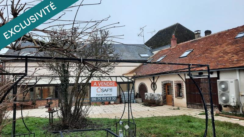 Maison de village - 340 m² - 9 pièces