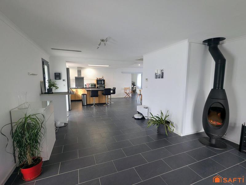 Maison - 102 m² - 3 pièces