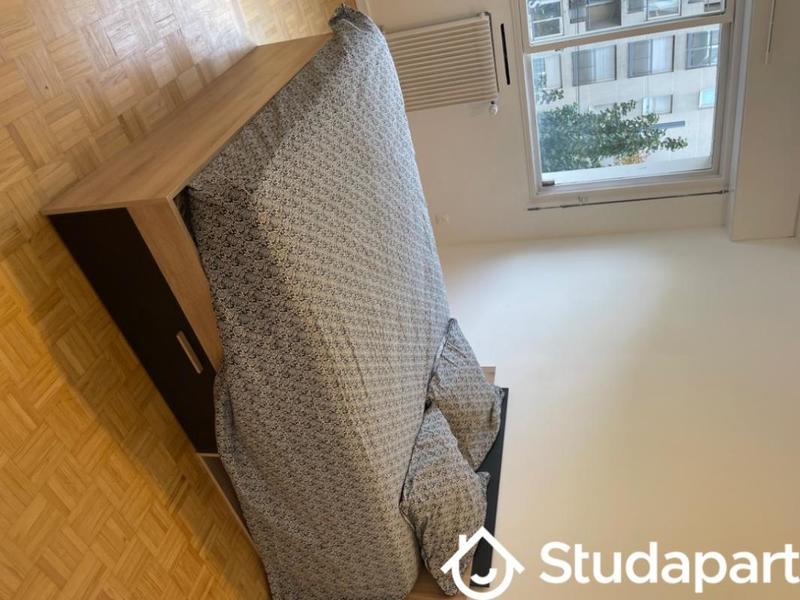 Chambre - 12 m² - 1 pièce