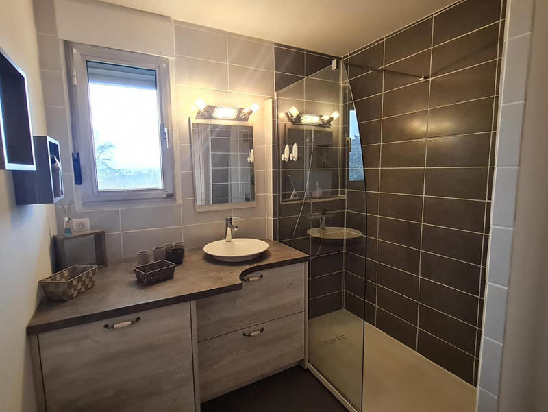 Appartement - 79 m² - 4 pièces