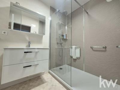 Appartement - 77 m² - 4 pièces