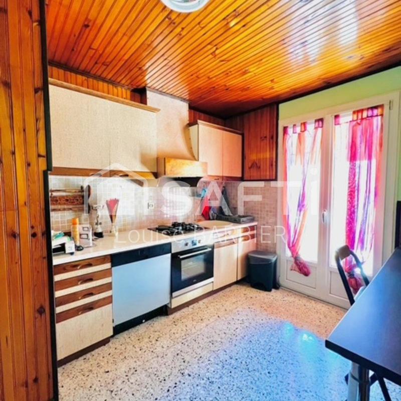 Maison - 175 m² - 7 pièces