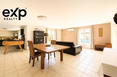 Maison - 171 m² - 6 pièces