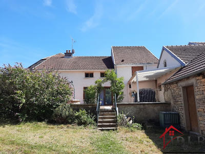 Maison - 150 m² - 5 pièces