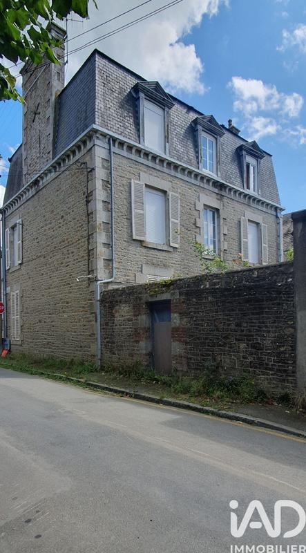 Maison de ville - 209 m² - 10 pièces