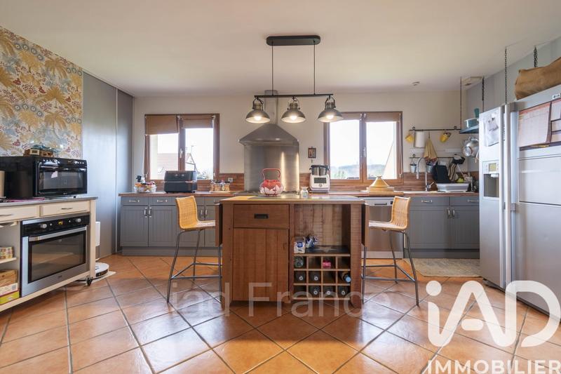 Maison - 161 m² - 5 pièces