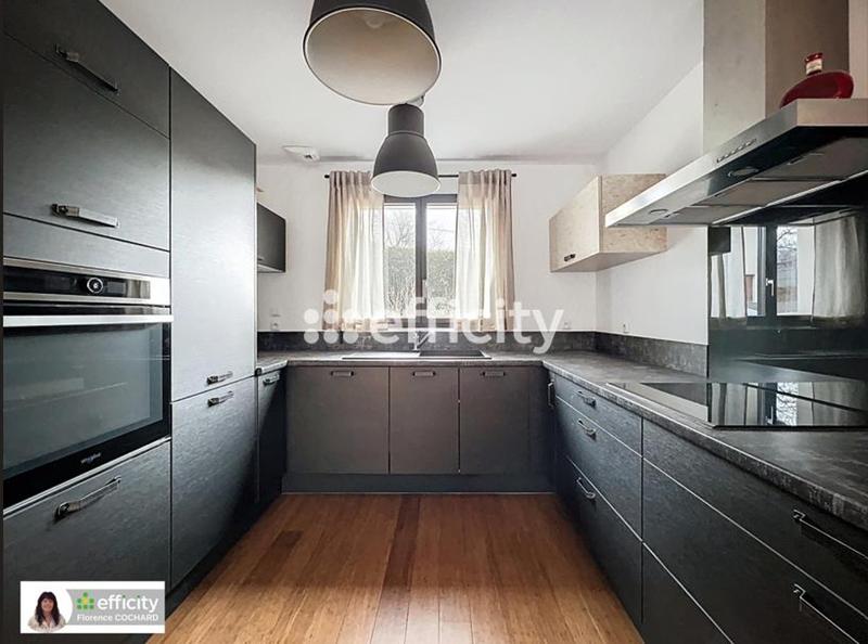 Maison - 100 m² - 4 pièces