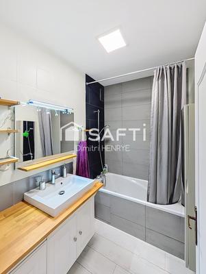 Appartement - 79 m² - 4 pièces