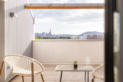 Appartement - 125 m² - 4 pièces