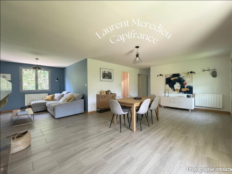 Maison - 123 m² - 7 pièces