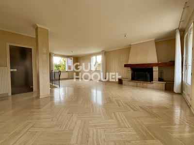 Maison - 161 m² - 7 pièces