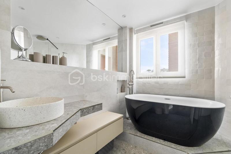 Appartement - 88 m² - 4 pièces