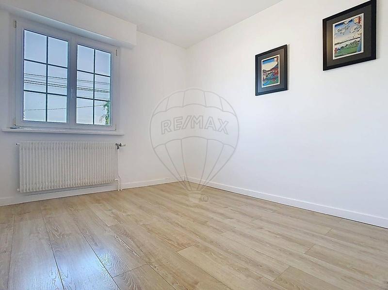 Maison - 91 m² - 4 pièces