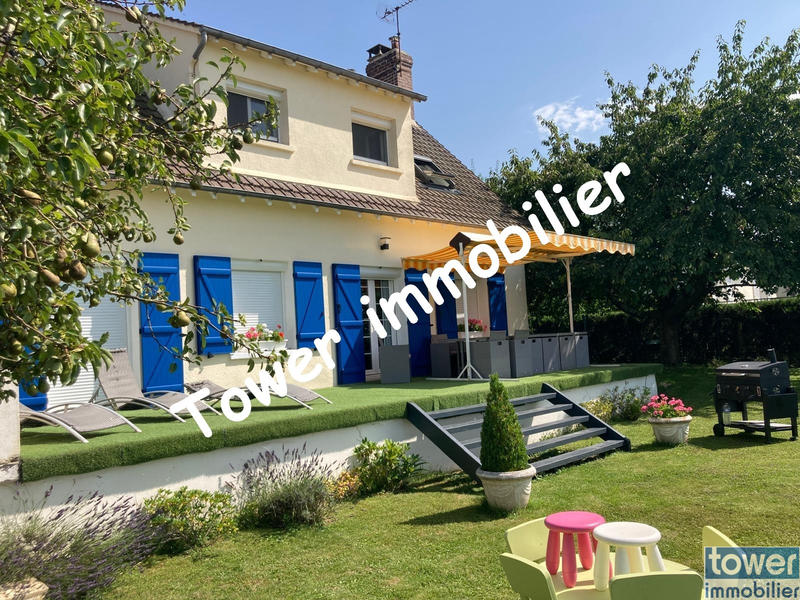 Maison - 190 m² - 6 pièces
