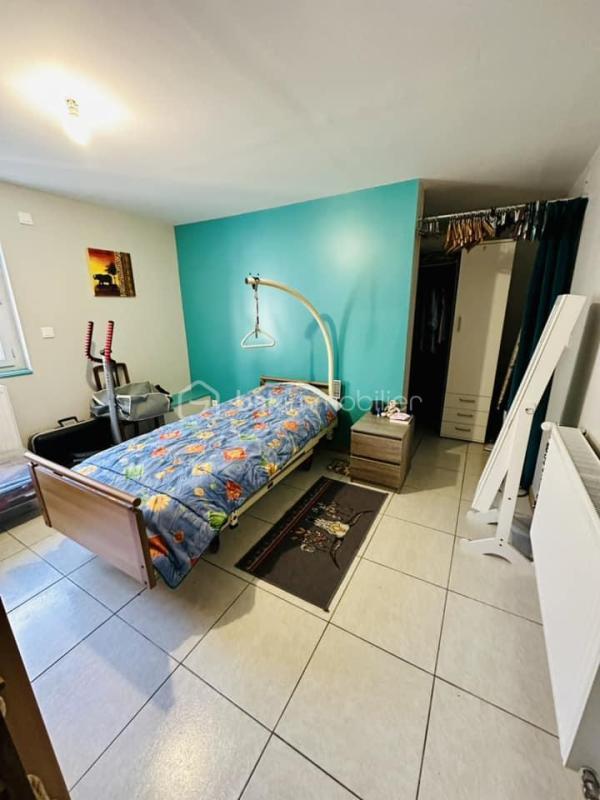 Immeuble - 245 m² - 10 pièces