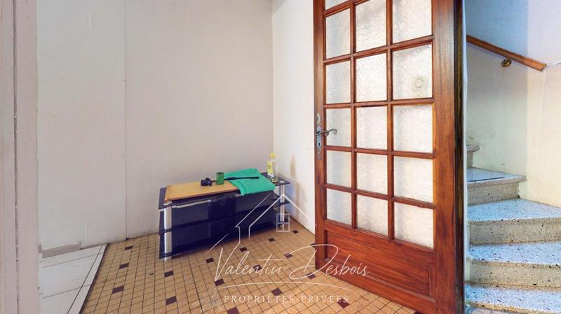 Immeuble - 130 m² - 5 pièces