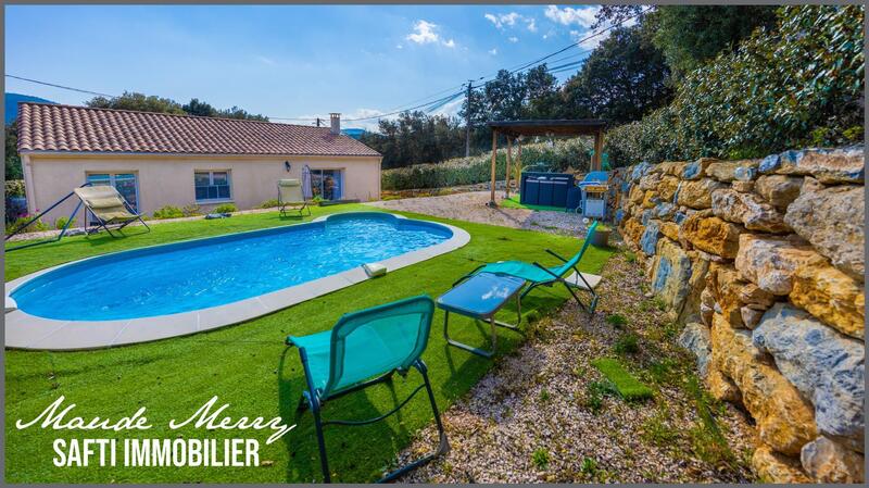 Villa - 90 m² - 4 pièces