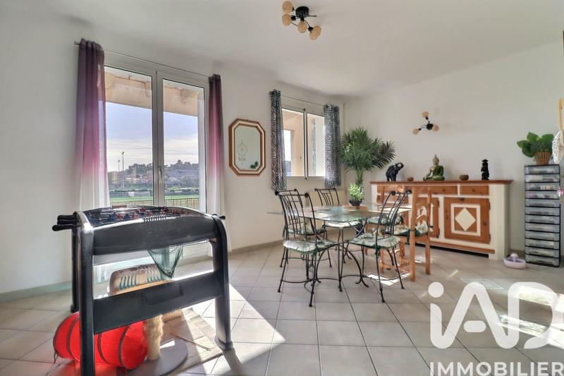 Appartement - 95 m² - 4 pièces