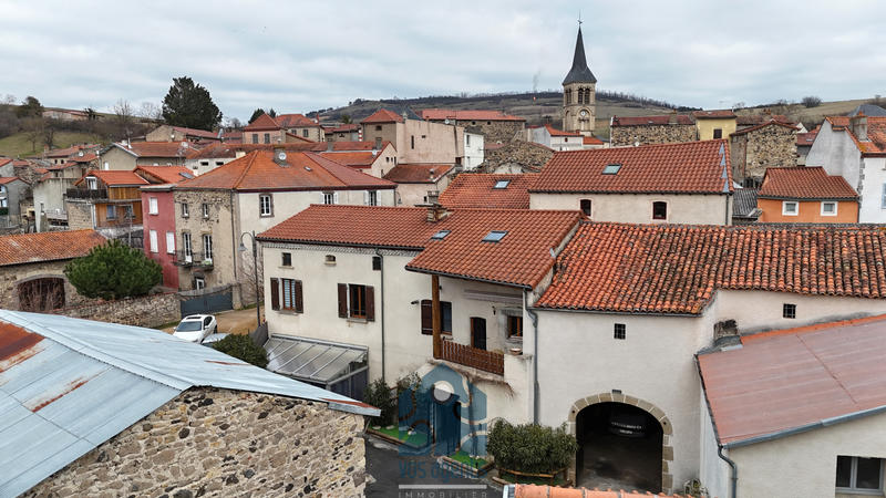 Maison - 200 m² - 5 pièces