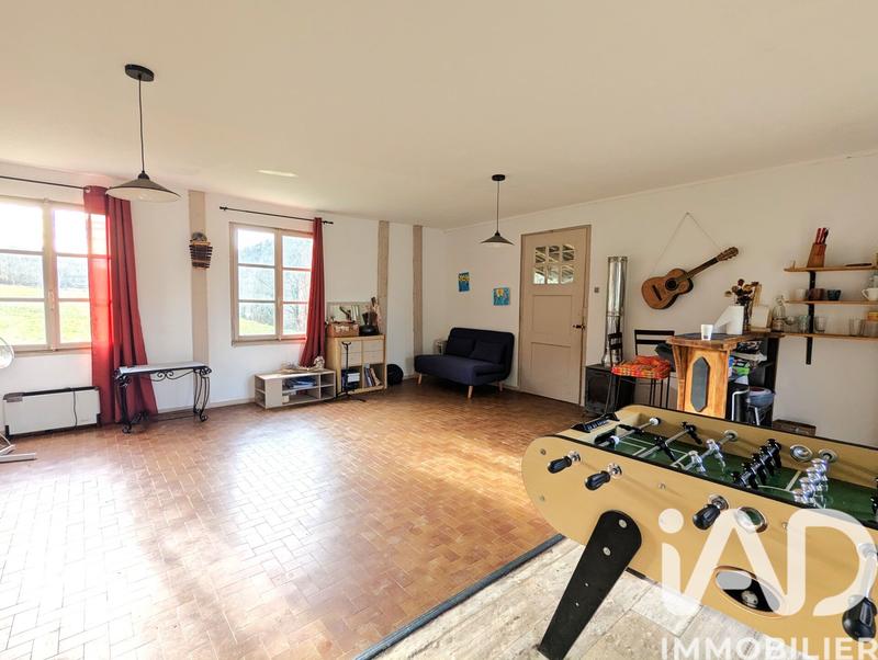 Maison - 210 m² - 4 pièces