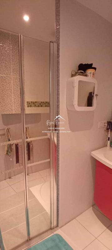 Maison contemporaine - 183 m² - 7 pièces