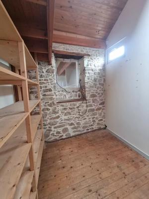 Local commercial - 250 m² - 10 pièces