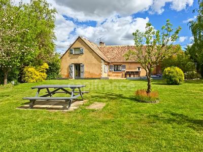 Maison - 143 m² - 7 pièces